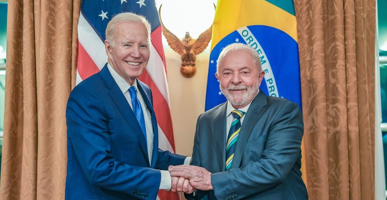 Lula e Biden conversam por telefone sobre preservação ambiental