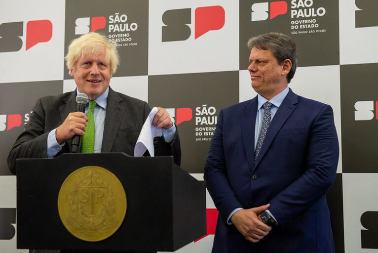 Tarcísio conversa com Boris Johnson sobre intercâmbios entre São Paulo e Reino Unido