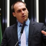 Eduardo Bolsonaro diz que operação contra Jair Renan é perseguição