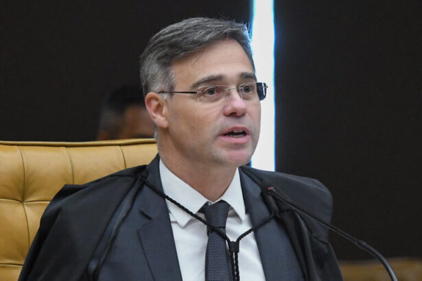Mendonça critica ativismo político no STF e diz que Brasil “está doente”