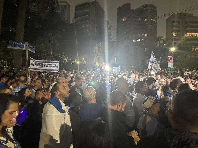 Manifestações em São Paulo: Direita em favor de Israel, e esquerda em apoio ao Hamas