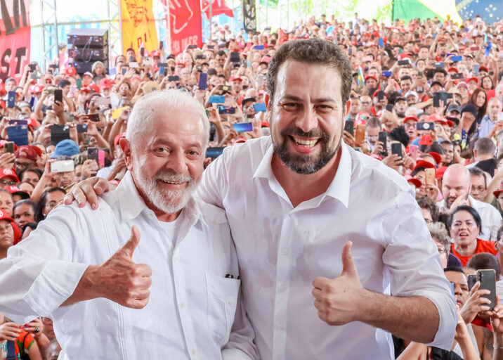 Sem pudores, Lula utiliza evento oficial para promover Boulos
