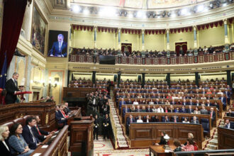 Milhares protestam na Espanha contra anistia a separatistas da Catalunha