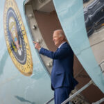 Após retirada de concorrentes, Trump e Biden se tornam candidatos únicos