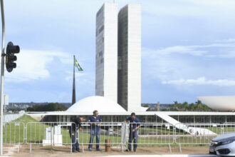 Sem acordo sobre vetos de Lula, sessão do Congresso é cancelada