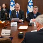 Israel prepara retaliação após ataque fracassado do regime iraniano