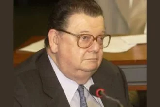 Morre Delfim Netto, ex-ministro da Fazenda, aos 96 anos