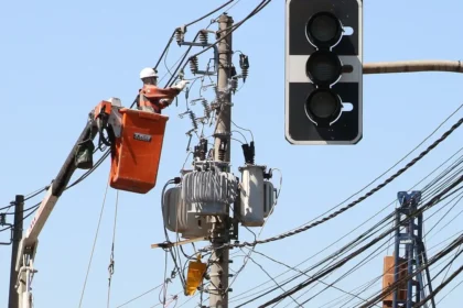 Concessão da Enel fica em risco após 3º apagão em menos de um ano em São Paulo 