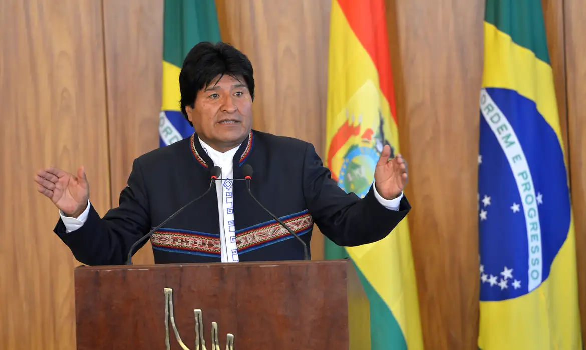 Acusação de estupro contra o 'socialista' Evo Morales adiciona mais tensão na Bolívia