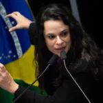 Janaina Paschoal responsabiliza Braga Netto por derrota da direita em 2022