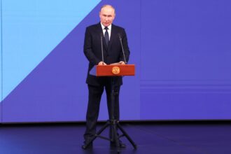 Putin aposta em Trump para pôr fim à guerra da Rússia contra Ucrânia