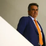 PT tenta usar vínculo entre Ciro e Vorcaro para tentar atingir Flávio Bolsonaro