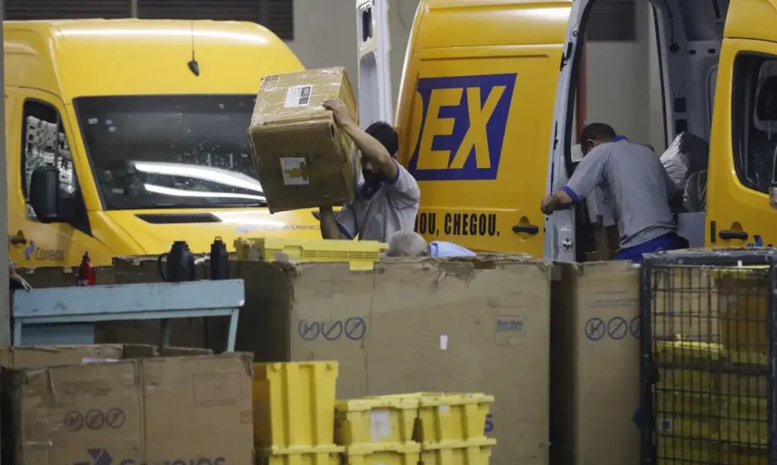 Com prejuízo de bilhões, Correios devem abrir novo plano de demissão voluntária