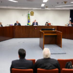 Supremo forma maioria para manter Moraes, Dino e Zanin no julgamento de Bolsonaro