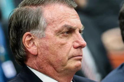 Nunes Marques encerra ação do PSOL contra Bolsonaro por CPI da Covid