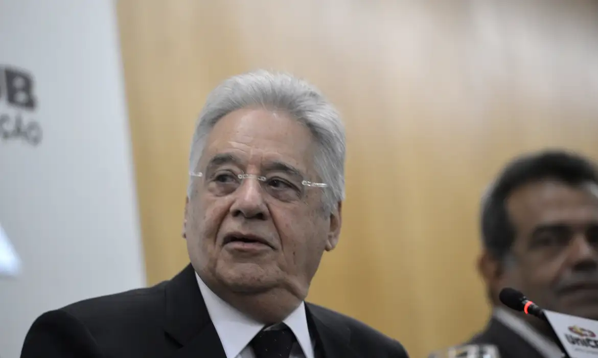 PSDB e Podemos preparam fusão para conter crise e salvar tucanos da extinção