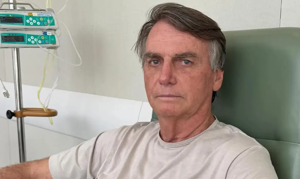 Bolsonaro recebe alta hospitalar