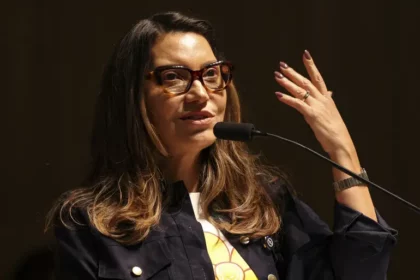 Janja diz que críticas a seus gastos e luxos com dinheiro público são “misoginia pura”