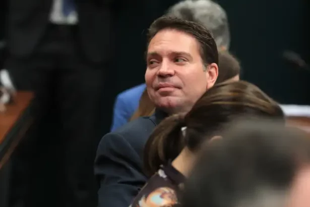 PSOL pressiona STF por prisão de mais quatro condenados pelo 'caso do golpe'