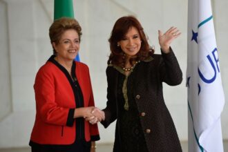 Lula e Dilma manifestam solidariedade a Cristina Kirchner após condenação por corrupção