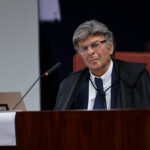 Ministro Fux questiona delação que sustenta narrativa do suposto golpe de Estado