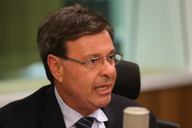 STF concede liberdade provisória ao ex-ministro Gilson Machado