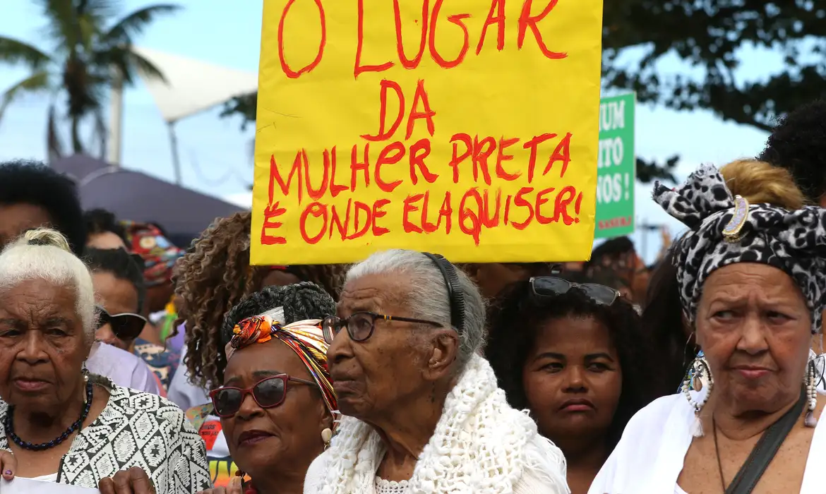 Congresso aprova cotas para mulheres em conselhos de estatais