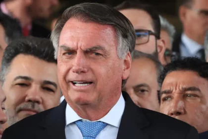 Por unanimidade, STF nega prisão domiciliar ao ex-presidente Bolsonaro