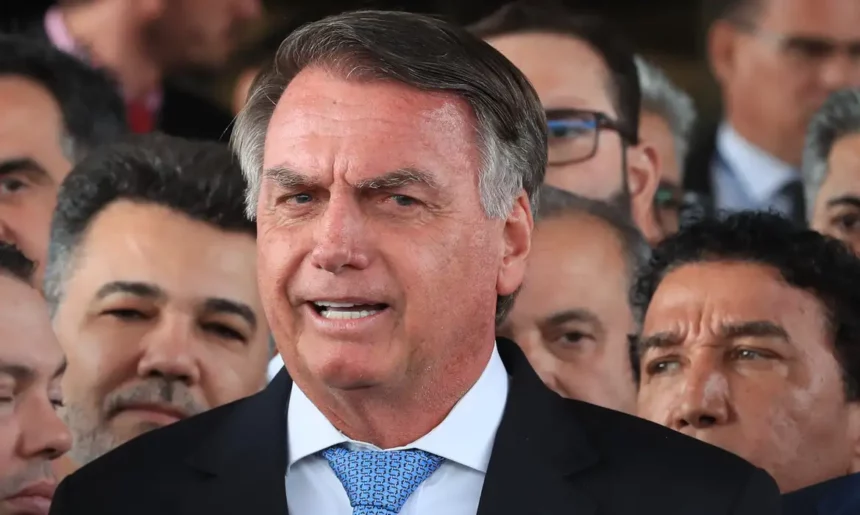 STF publica ata que confirma condenação de Bolsonaro a 27 anos de prisão