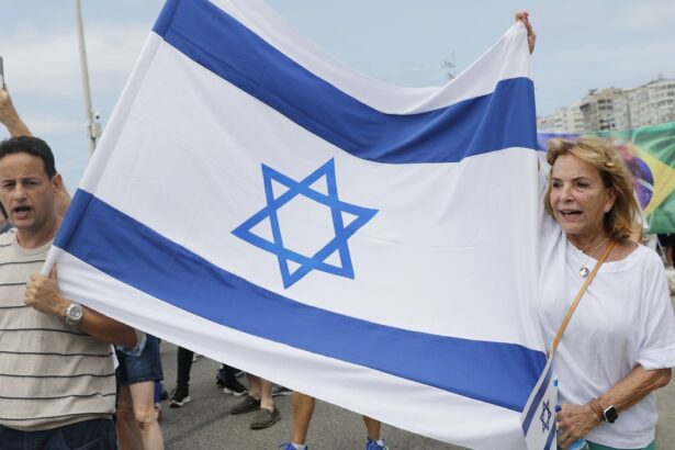 Comissão dos EUA acusa Lula de fake news sobre Holocausto