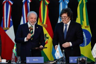 Milei propõe força-tarefa multinacional contra avanço do crime organizado do Brasil