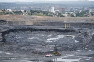 Tarifaço estratégico? 'Terras raras' do Brasil entram na mira dos EUA
