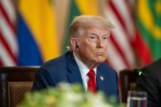 Citando 'maus tratos' a Bolsonaro, Trump castiga o Brasil pelo comportamento de Lula com taxas de 50%