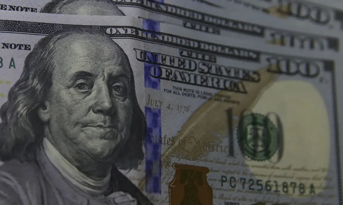 Contas externas registraram déficit de US$ 7 bilhões em julho
