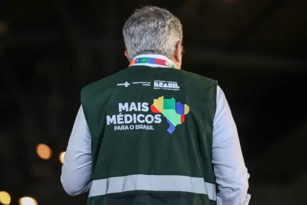EUA cancelam visto de secretário do Ministério da Saúde por relação ao 'Mais Médicos'