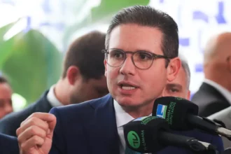 Presidente da Câmara envia representações contra 11 deputados ao Conselho de Ética