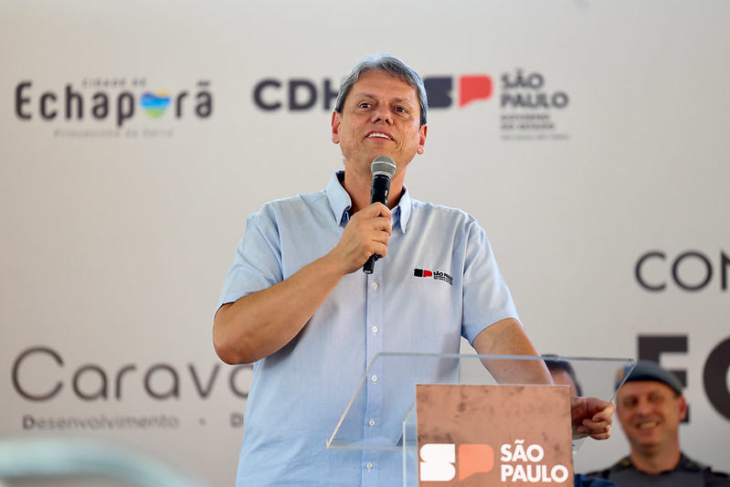 Tarcísio agradece Bolsonaro, mas avalia disputar o Planalto em 2026