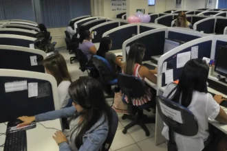 Anatel retrocede e tira obrigatoriedade do prefixo 0303 em telemarketing