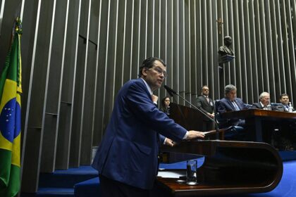 Senado aprova complementação da Reforma Tributária, mas projeto retorna à Câmara