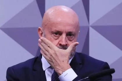 Ex-secretária do 'careca do INSS' diz que tinha acesso a cofre e fazia repasses