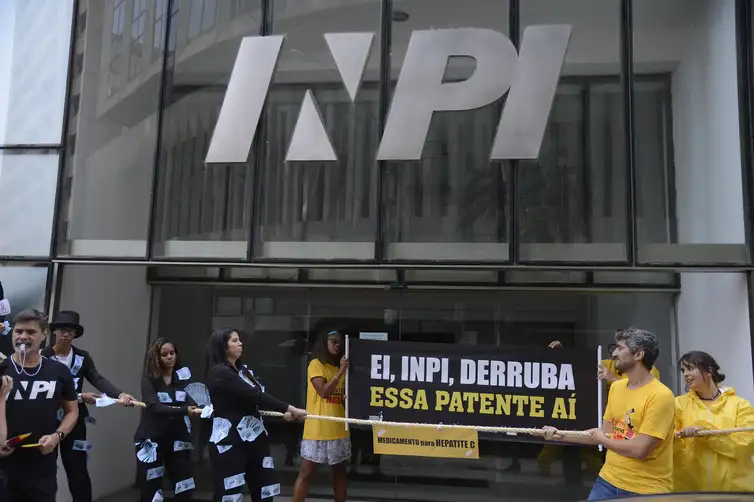 Registro de marcas fica mais caro para pequenos empreendedores