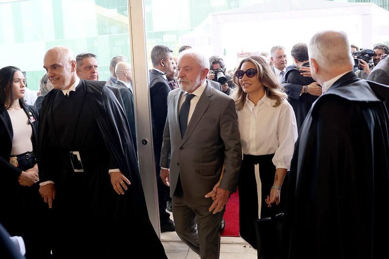 Lula usa negociação com Trump para tentar reverter sanções a Moraes