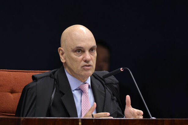 Moraes vota para absolver general e condenar 9 réus por suposta tentiva de golpe