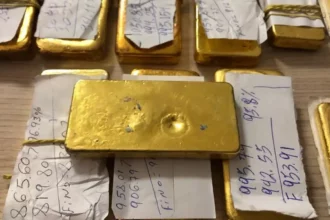 Ouro bate recorde e ações nos EUA sobem à espera de decisão do Fed