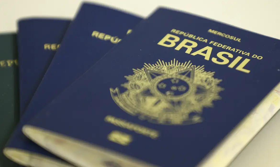 Começam a valer as novas regras para quem busca o visto dos EUA