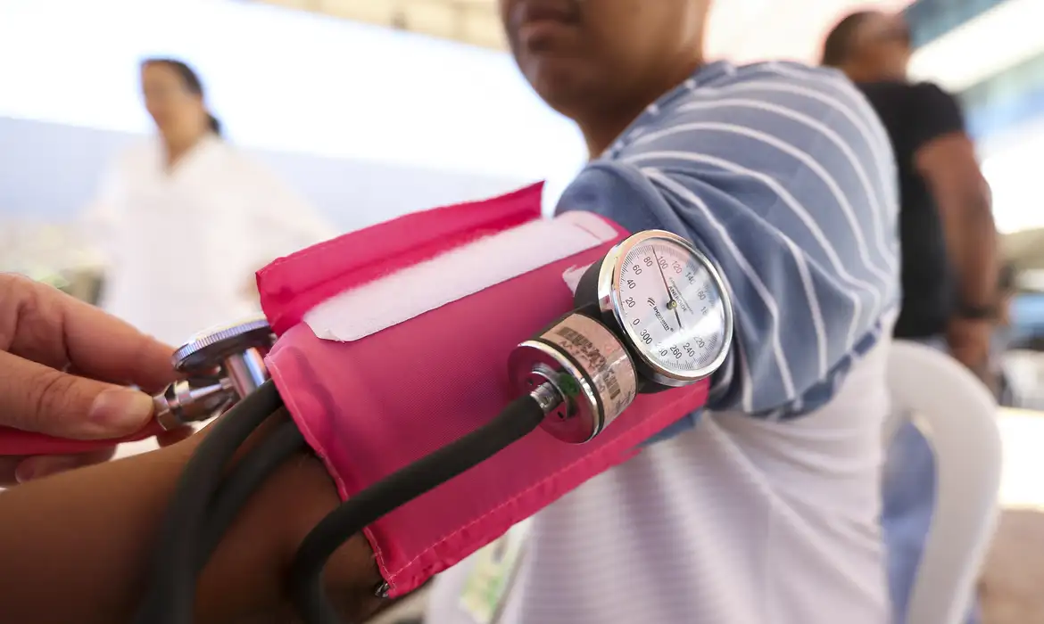 Pressão 12x8 passa a ser considerada pré-hipertensão