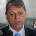 Paraná Pesquisas mostra Tarcísio na frente em todos os cenários para governador de SP