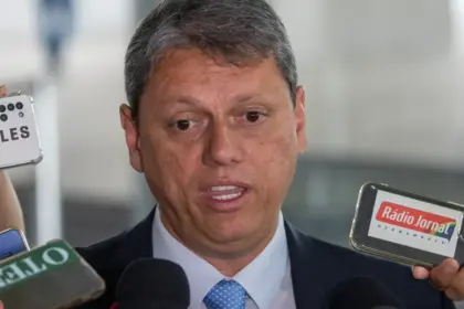 Governador de São Paulo cancela visita ao ex-presidente Jair Bolsonaro