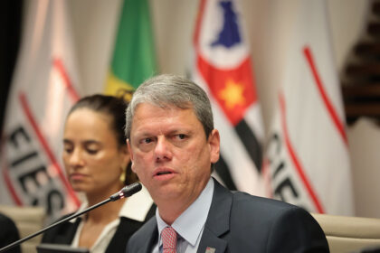 Tarcísio chega a 53% e pode vencer no 1º turno, segundo Real Time Big Data