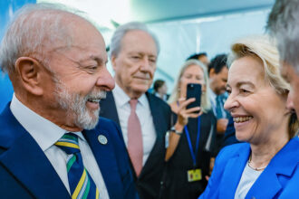 Lula usa agenda cheia como justificativa para evitar reunião presencial com Trump